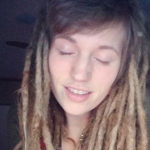 Meet your Posher, Brenna